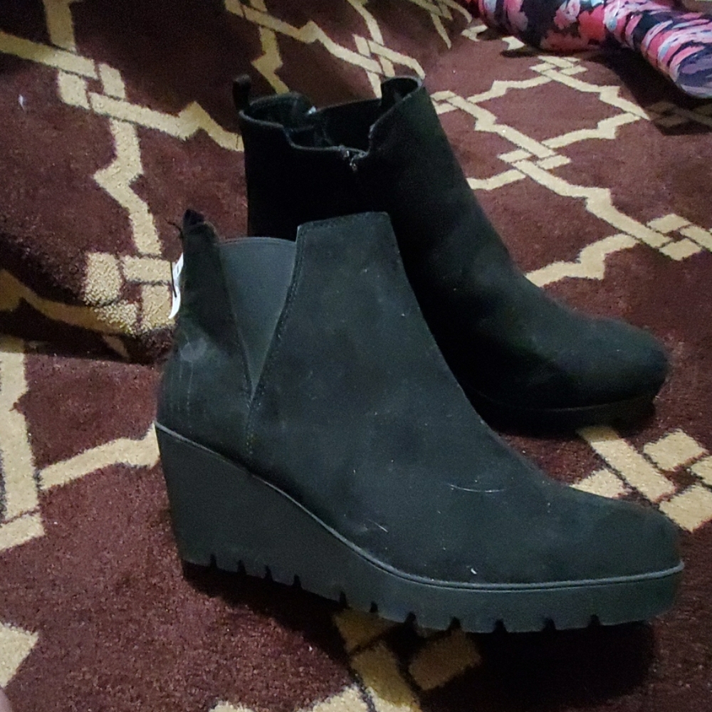 Black wedge booties